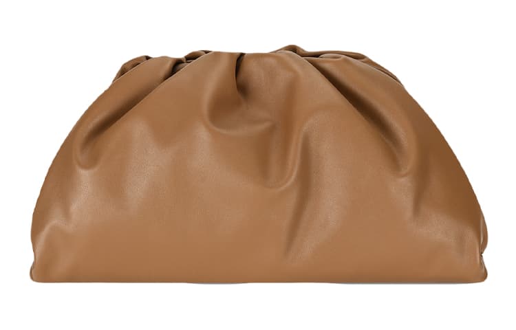 Bottega Veneta/葆蝶家 Bottega Veneta Cloud Clutch Caramel Brown