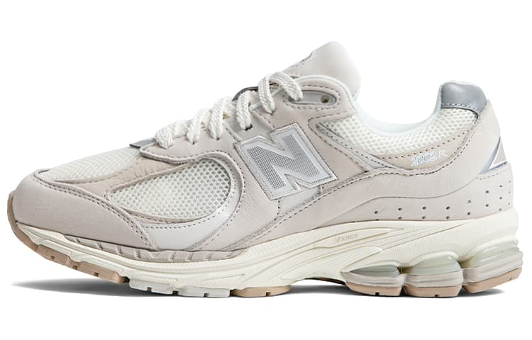 New Balance 2002R
