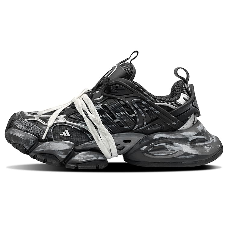 adidas XLG Runner Deluxe