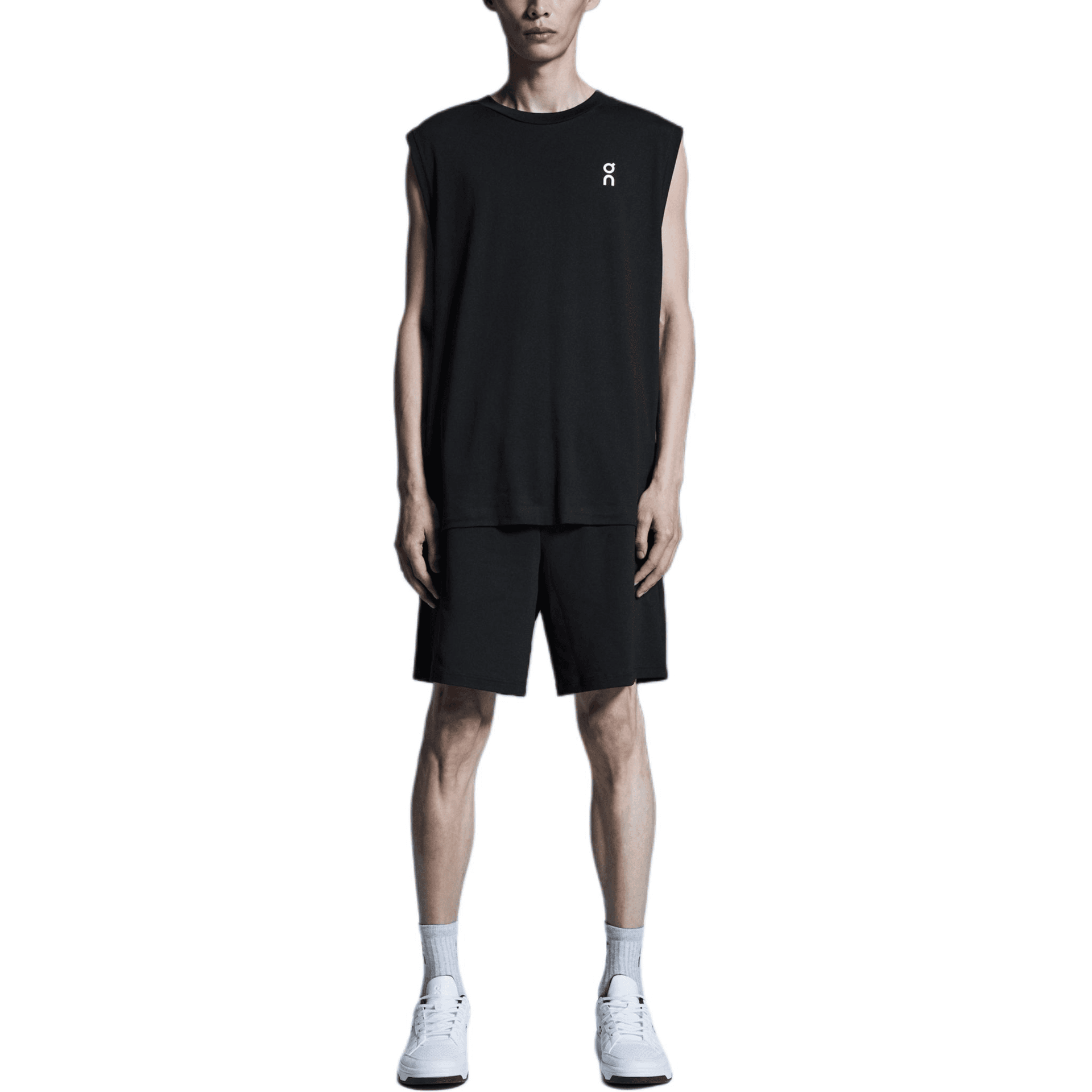 On昂跑 On Courtside Shorts LOGO