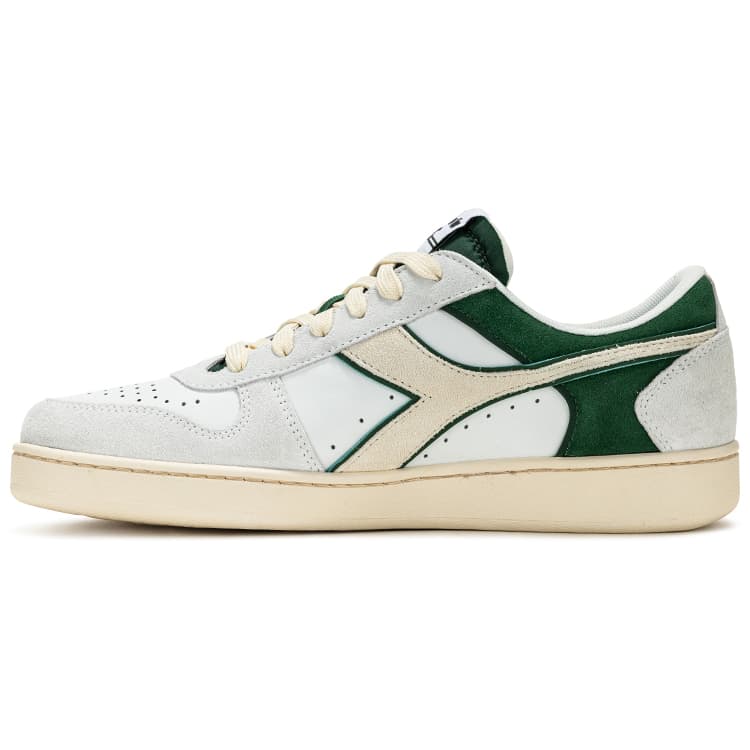 Diadora