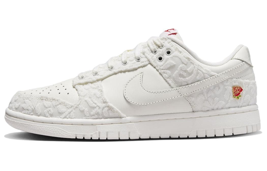 Nike Dunk WMNS "Give Her Flowers"