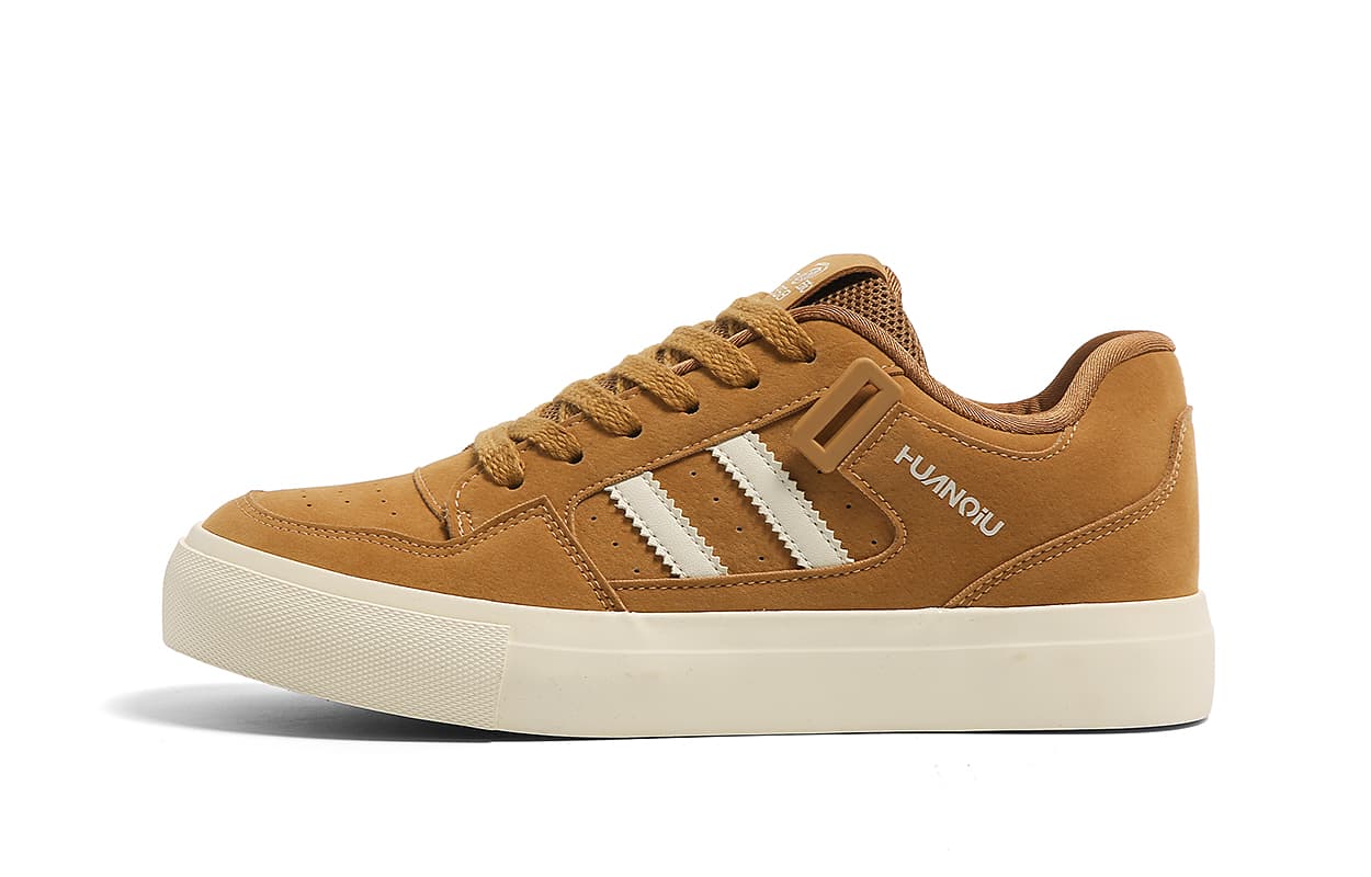 环球 HUANQIU HUANQIU Low Top Sneaker Wheat
