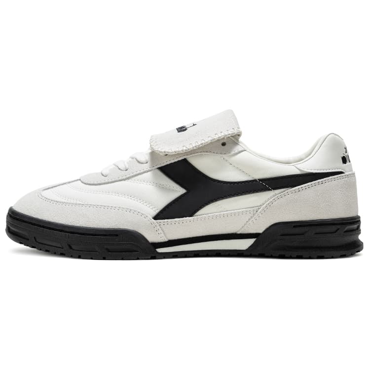 Diadora Chant
