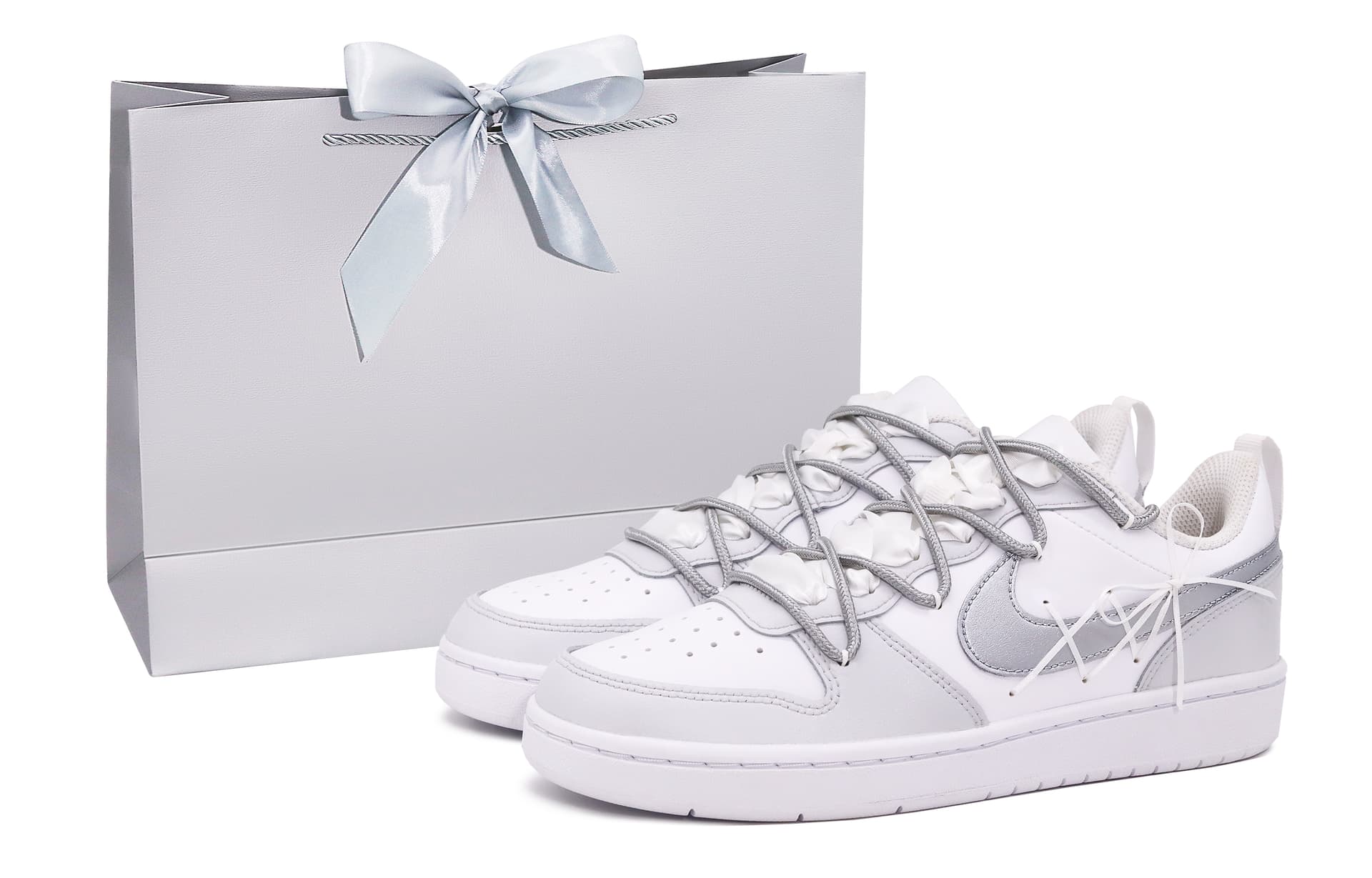 Nike Court Borough Low GS White Silver