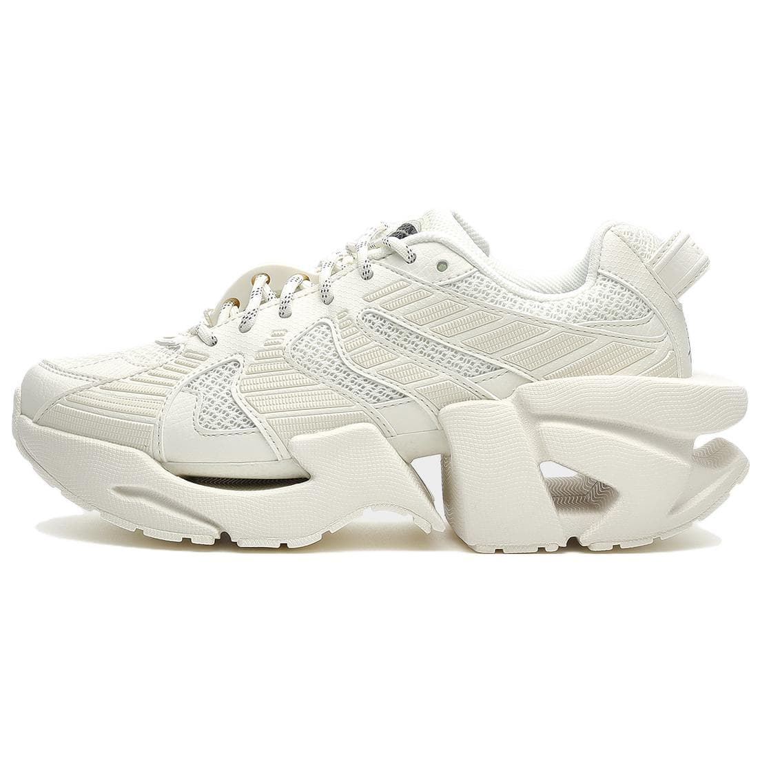 FILA Space Sneakers