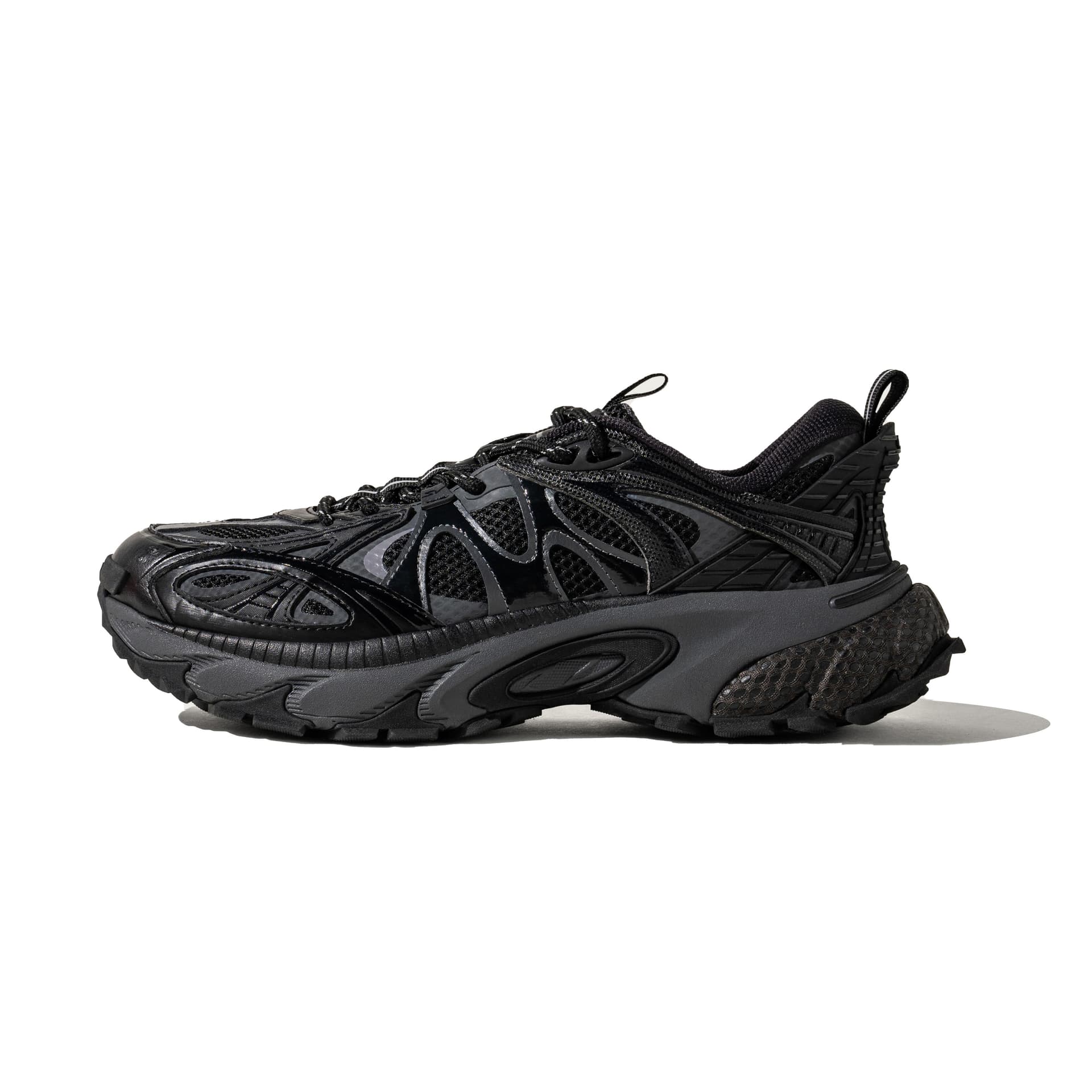 ANTA SNEAKERVERSE ZIGZAG 1.5 BLASTER
