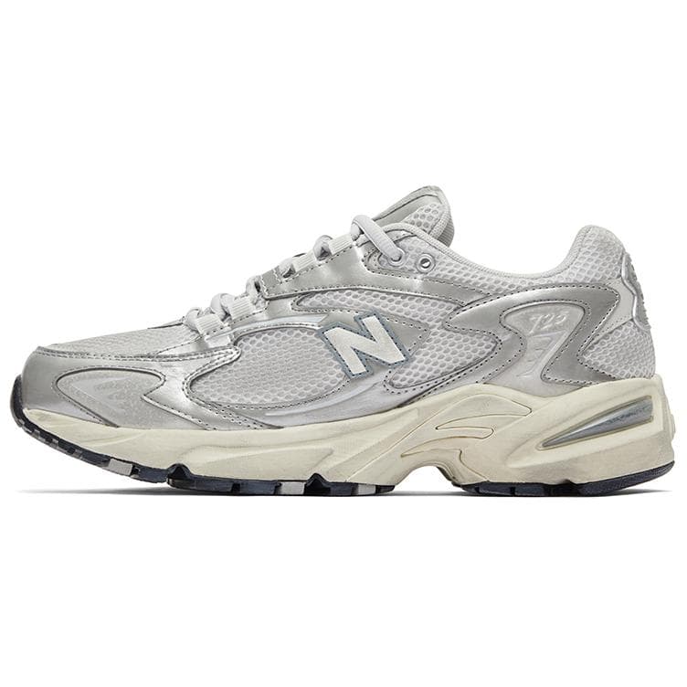 New Balance 725
