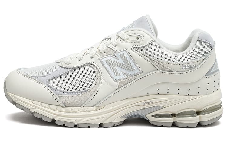 New Balance 2002R