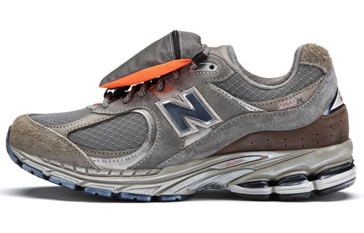 New Balance 2002R Castle Grey