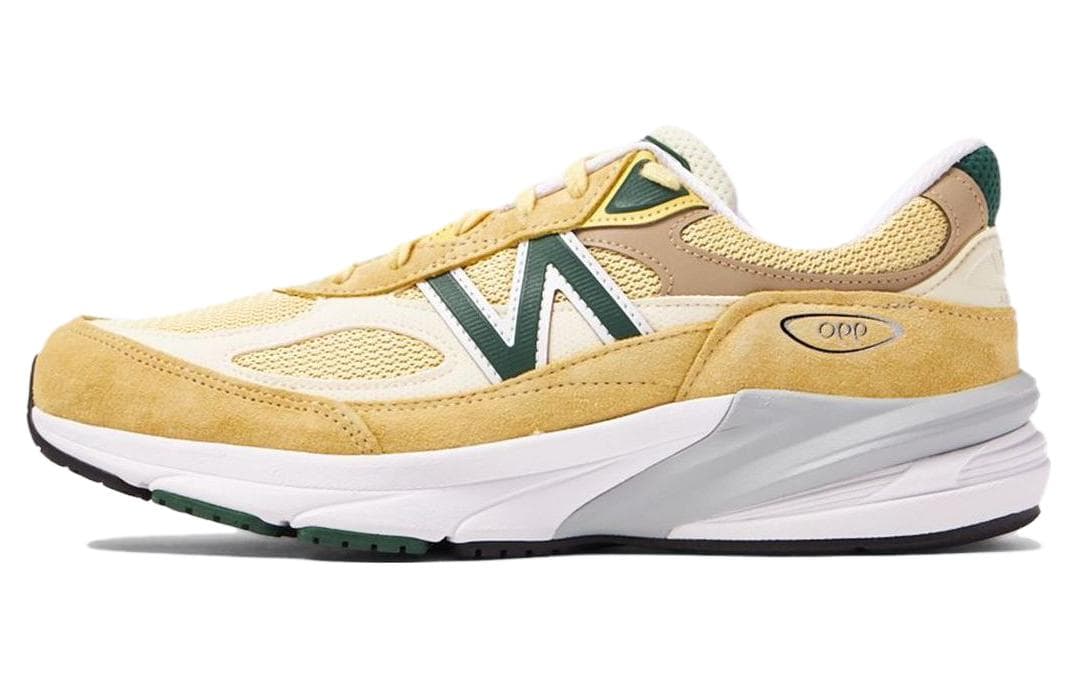 New Balance 990 V6