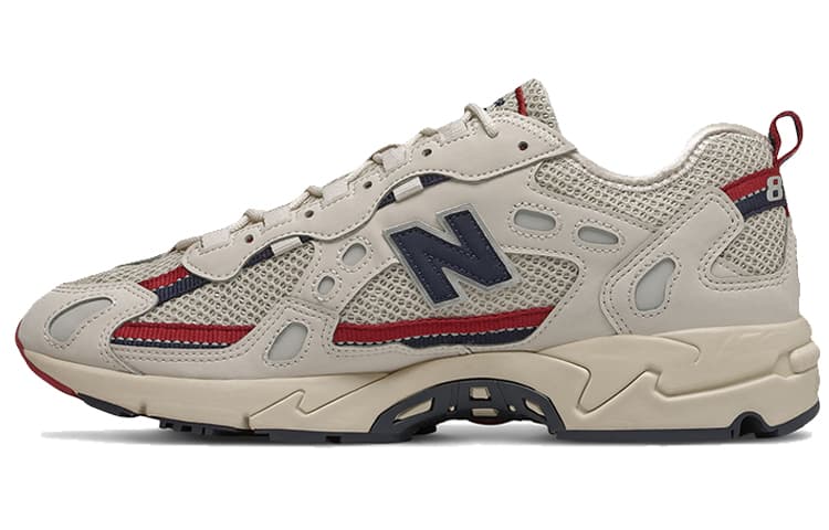 New Balance 827