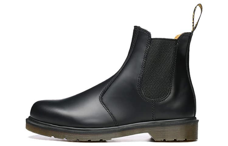 DR.MARTENS Dr. Martens