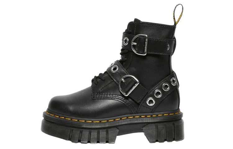 DR.MARTENS Dr. Martens