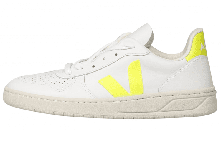 VEJA V-10 White
