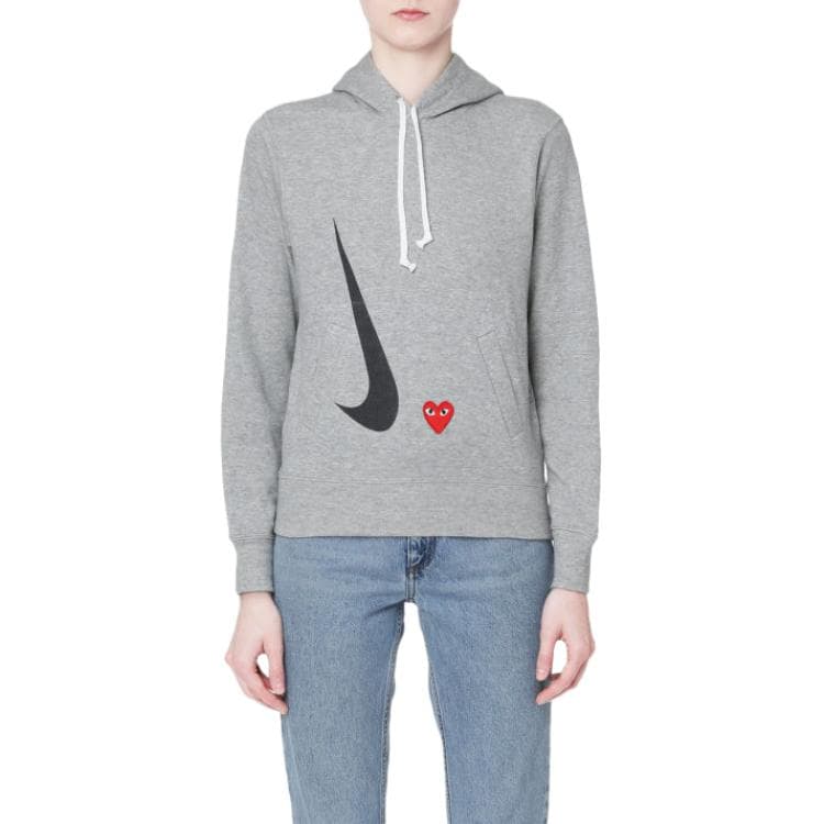 CDG Play Nike Logo