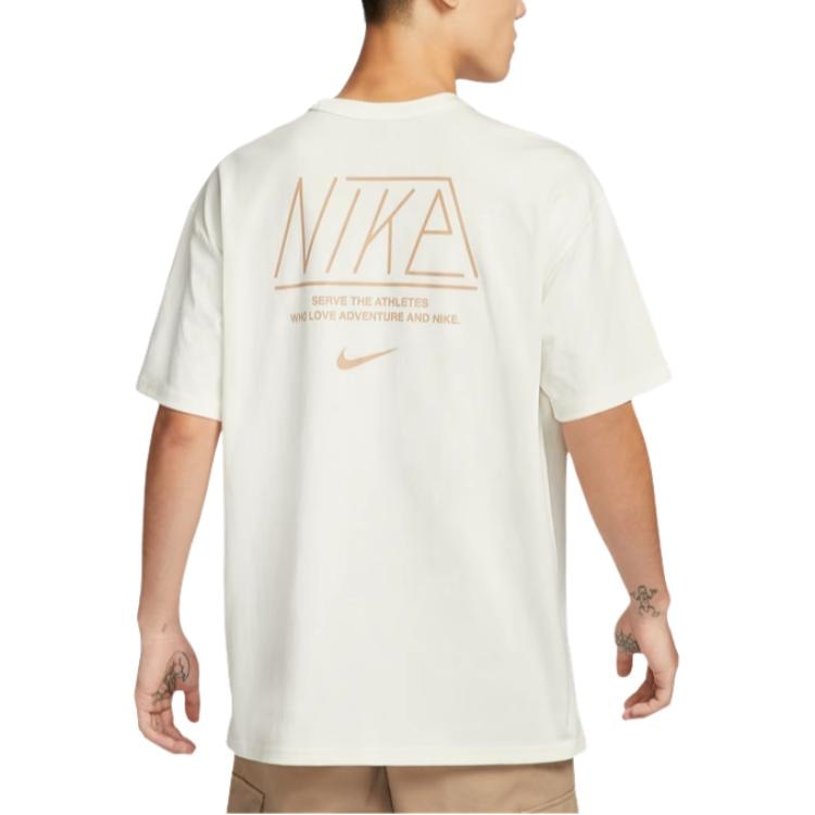 Nike Premium Essentials Logo T — фото 3