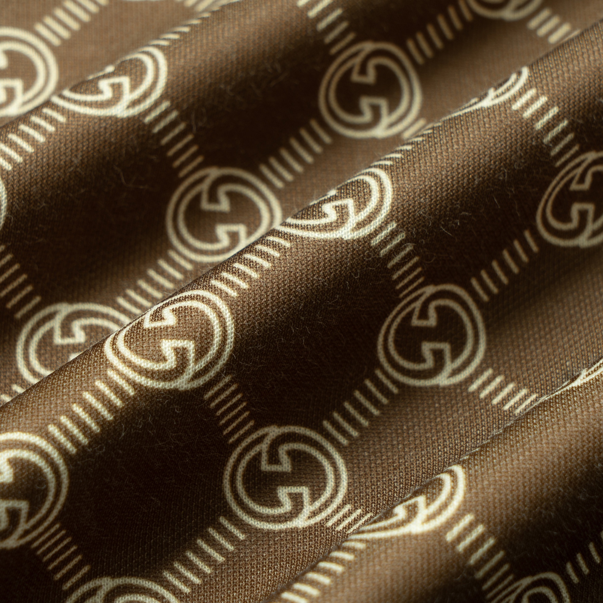 Gucci FW22 G — фото 6