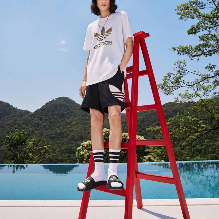 Adidas originals Tricolor Short Logo — фото 5