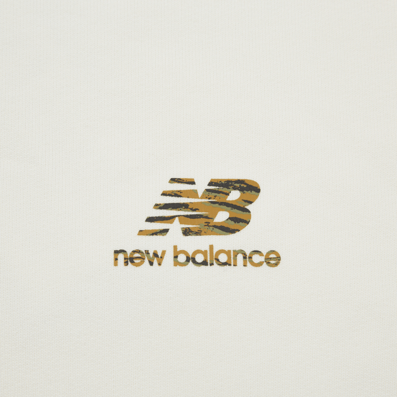 New Balance CNY Logo Crewneck — фото 7