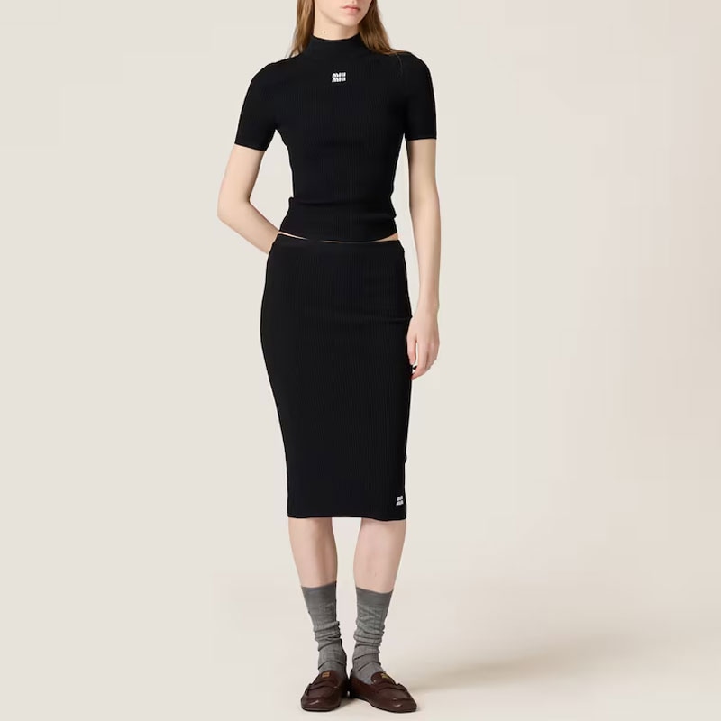 Miu Miu Топы (Арт. MMR440-15BR-F0002-S-OOO) — фото 3