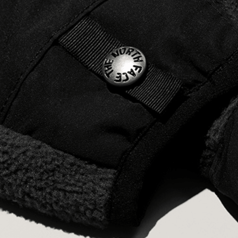 The North Face TNF x KAWS FW22 1995 Denali Logo — фото 3