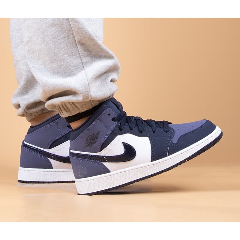 Jordan Air Jordan 1 Mid Sanded Purple GS — фото 6