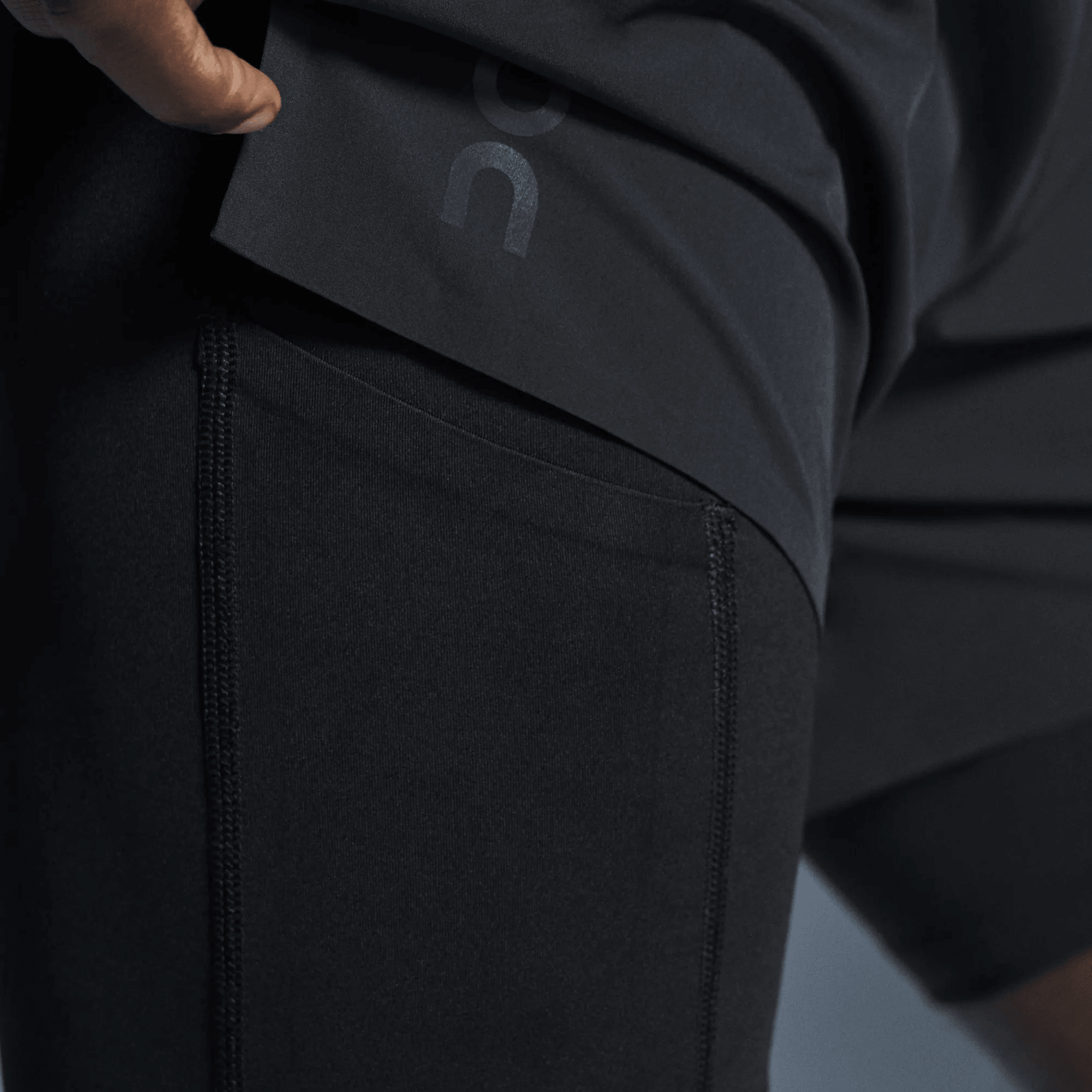 On Running Performance Shorts Black — фото 4