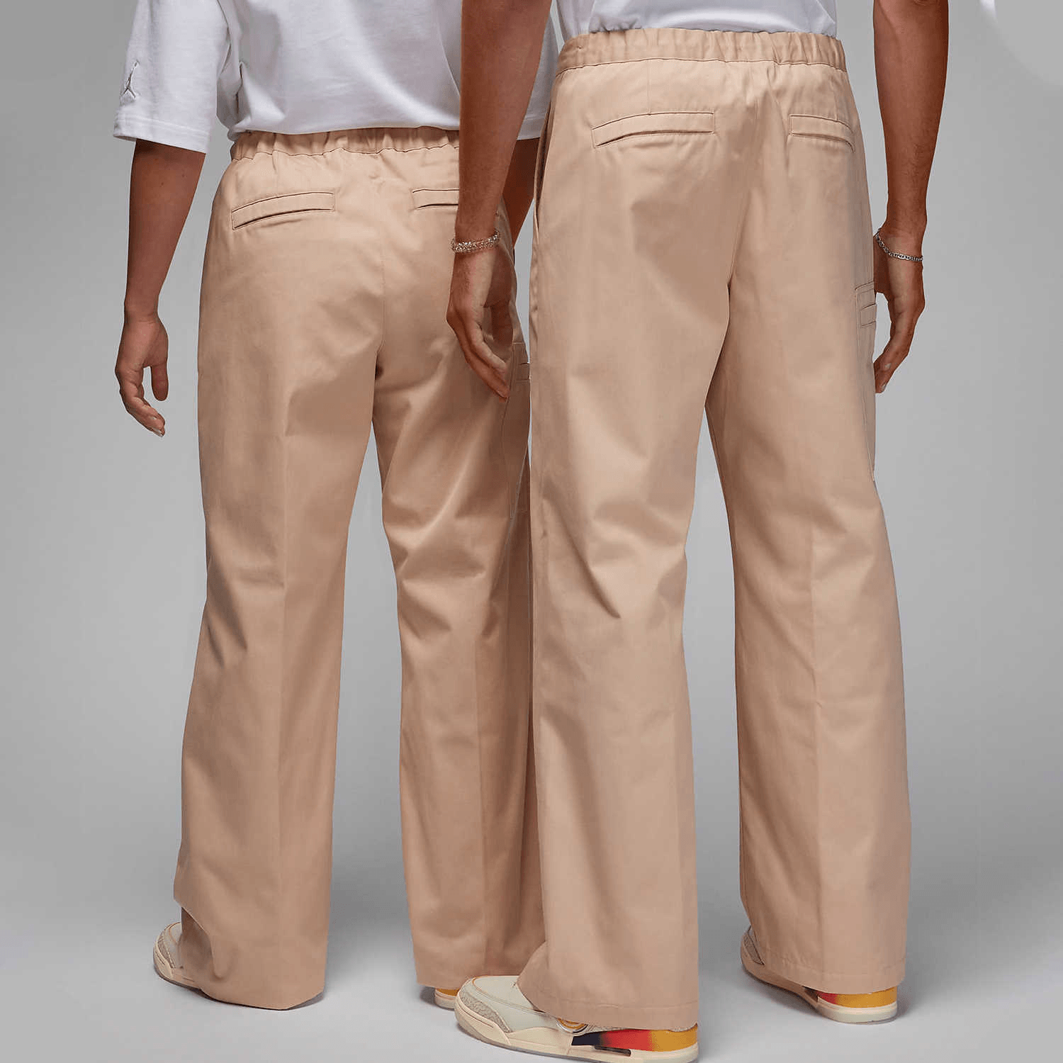 Jordan x J Balvin Lounge Pants Light Khaki — фото 2