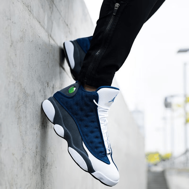 Jordan Air Jordan 13 Retro Flint Grey GS — фото 4