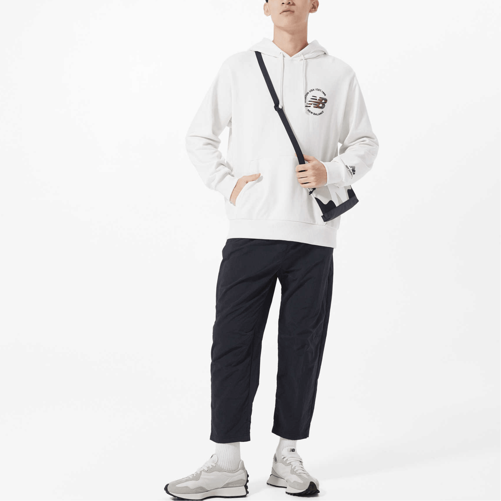 New Balance CNY Logo Hoodie White — фото 3
