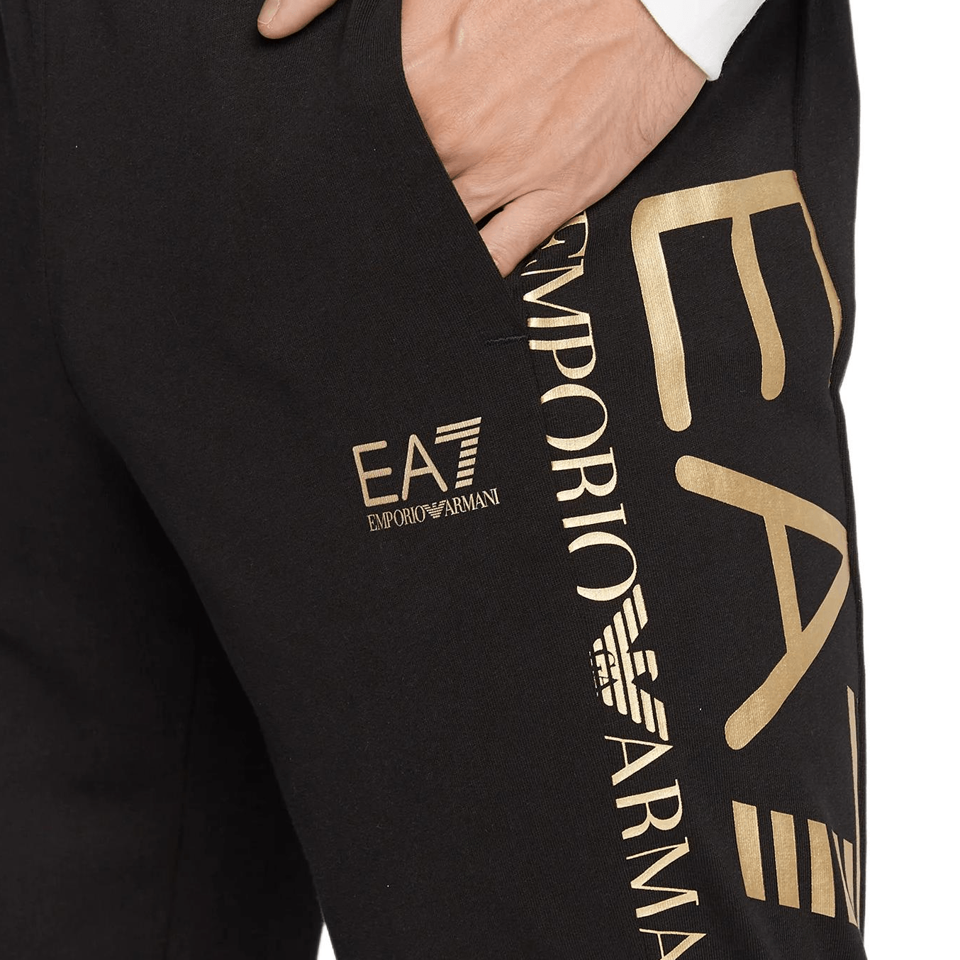 Emporio Armani FW22 Logo — фото 4