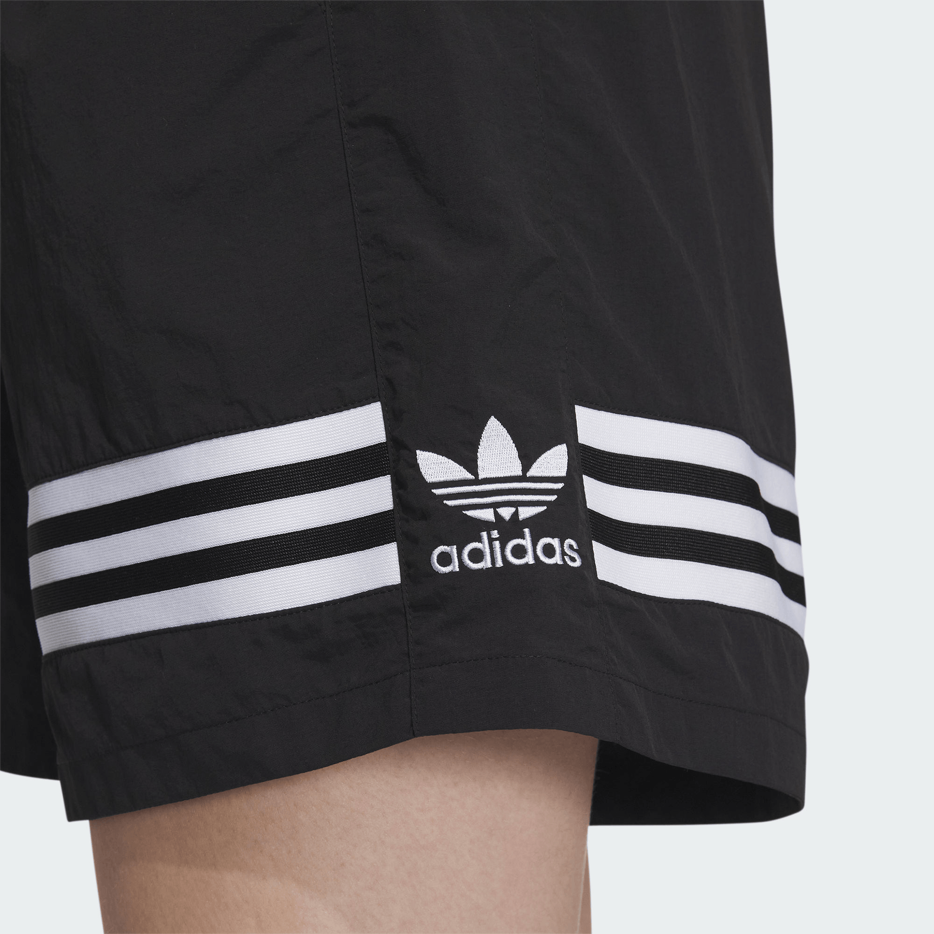 Adidas originals ADC SHORT W Logo — фото 4