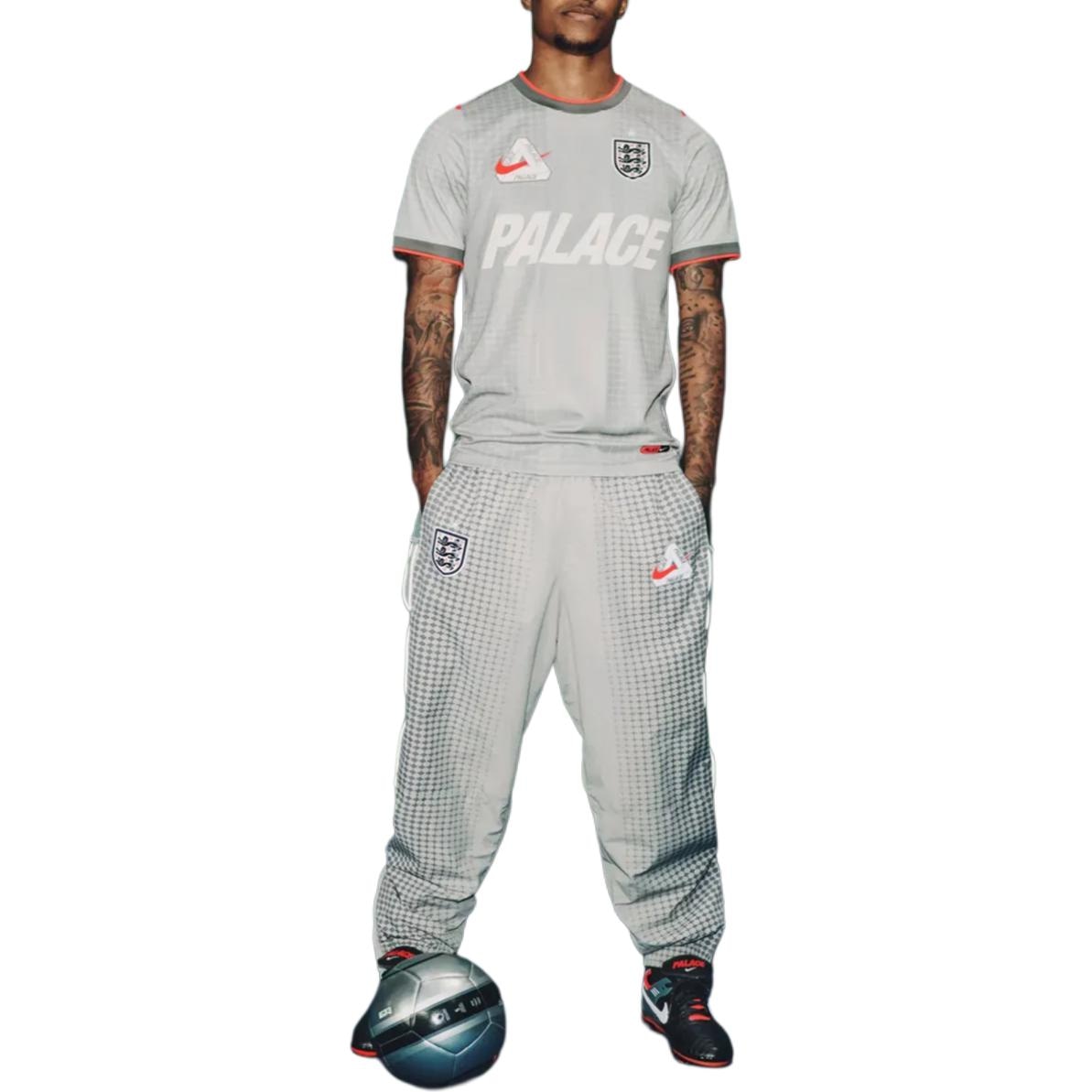 Palace x Nike SS26 — фото 2