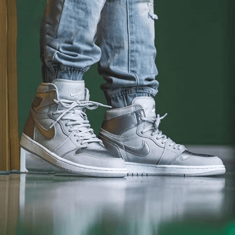 Jordan Air Jordan 1 High OG CO JP Tokyo GS — фото 3