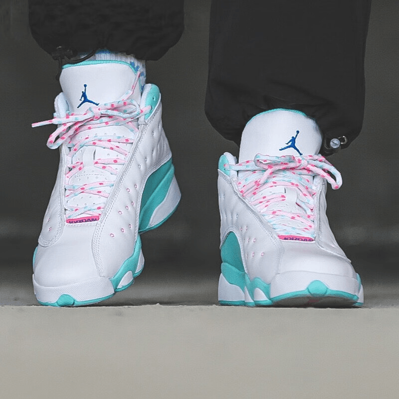 Jordan Air Jordan 13 Aurora Green GS — фото 3