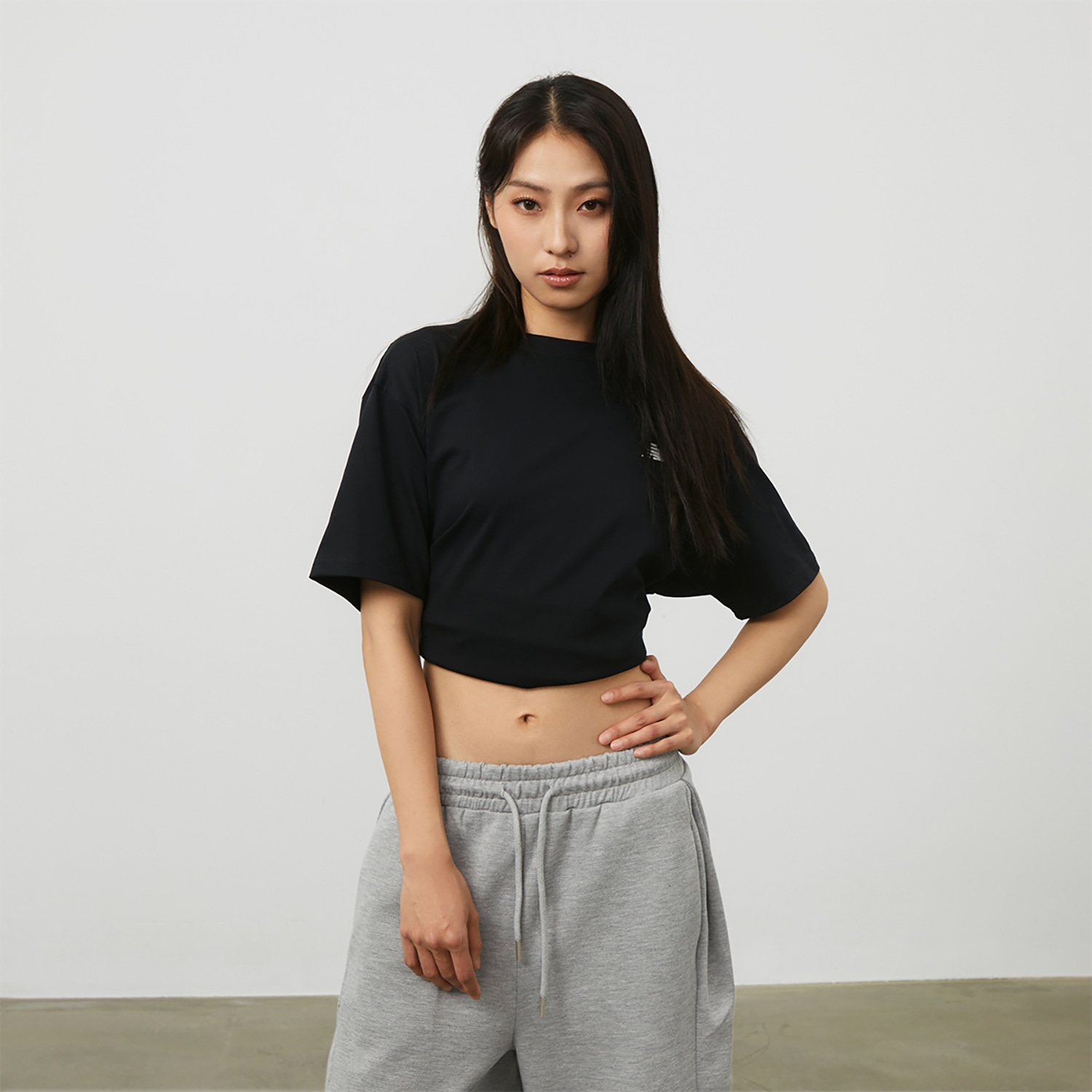 New Balance Logo Tee Black — фото 3