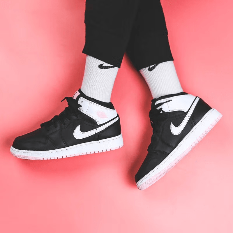 Jordan Air Jordan 1 Mid "Arctic Pink" GS — фото 3