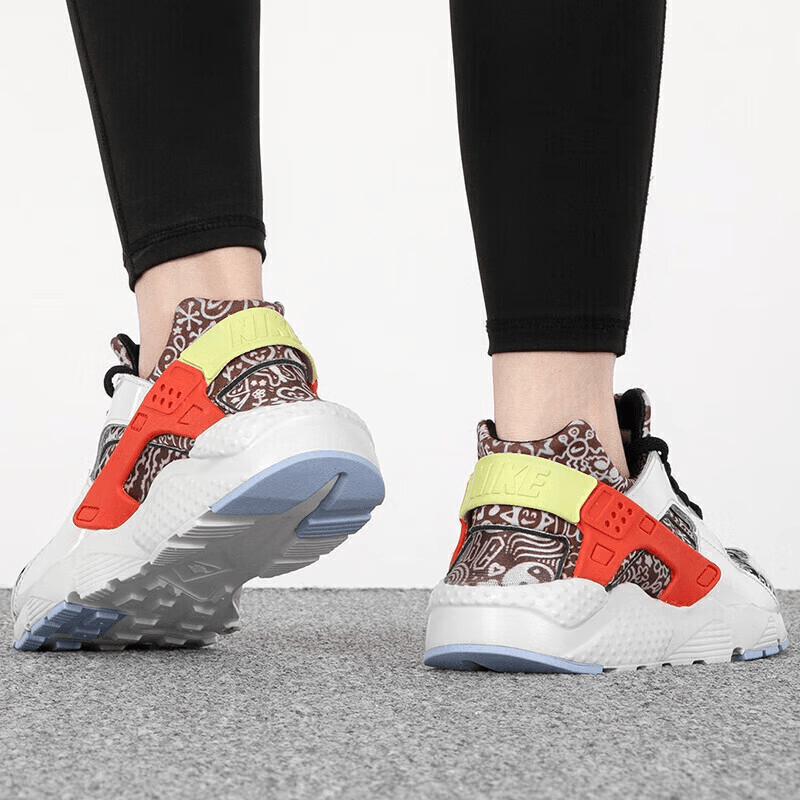 Nike Air Huarache "Doodle" GS — фото 4
