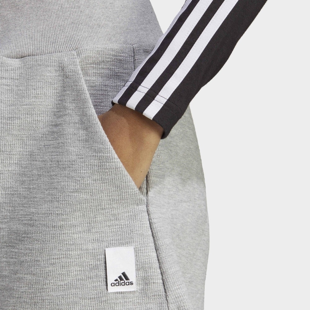Adidas Lounge Terry Loop Shorts — фото 3