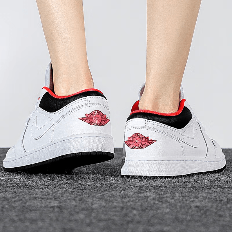 Jordan Air Jordan 1 Low "Chicago Home" GS — фото 3