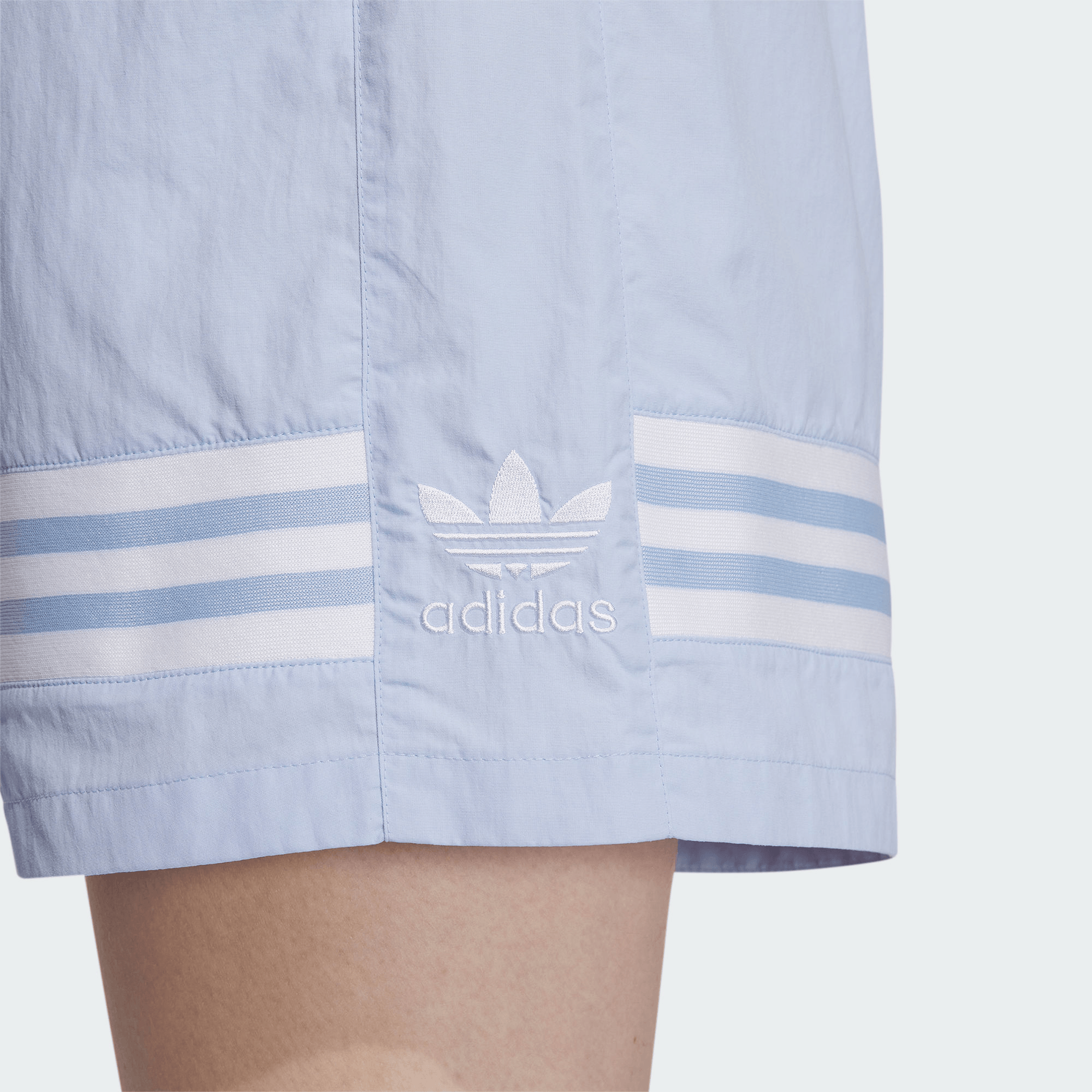 Adidas originals ADC SHORT W Logo — фото 4