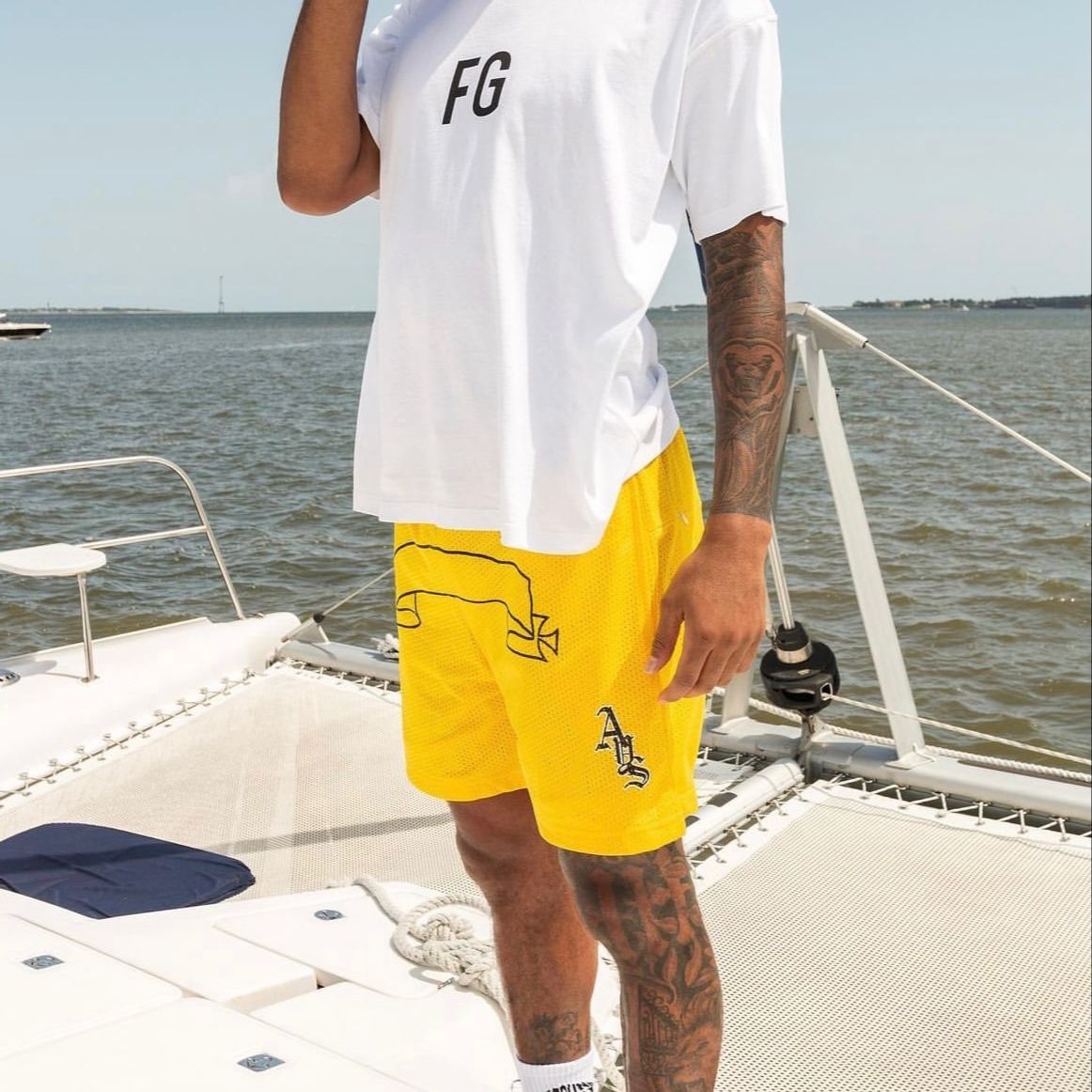 Askyurself Lakers Mesh Shorts Yellow — фото 2