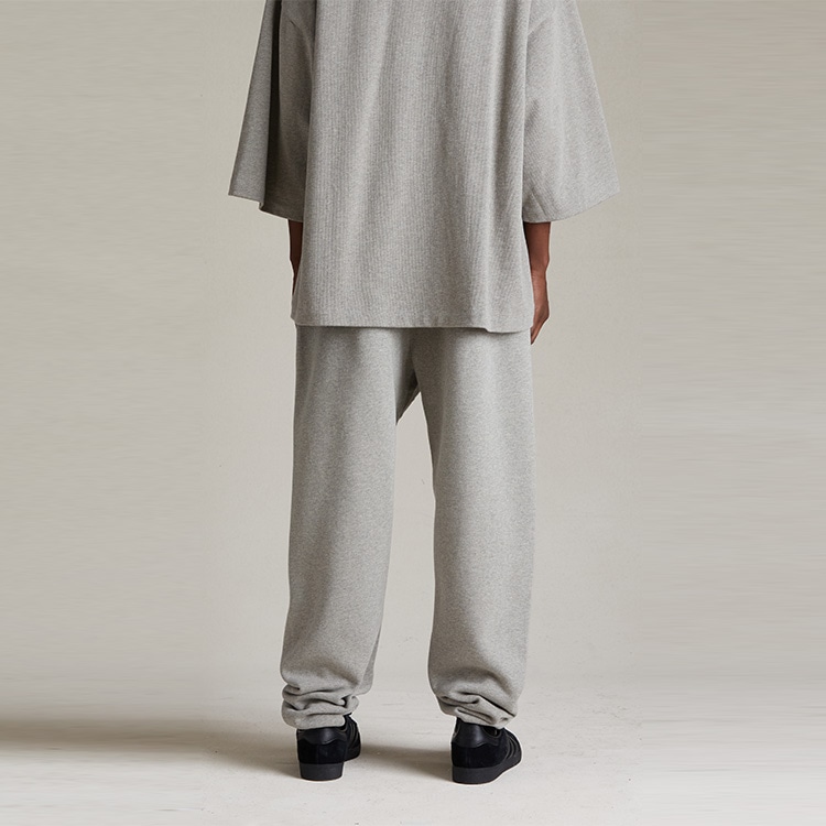 Fear Of God Essentials SS24 Sweatpants Dark Heather Oatmeal — фото 4