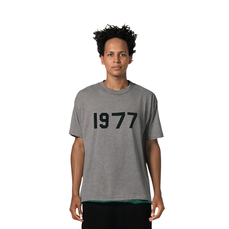 Fear Of God Essentials 1977 SS22 Tee Dark Oatmeal T — фото 2