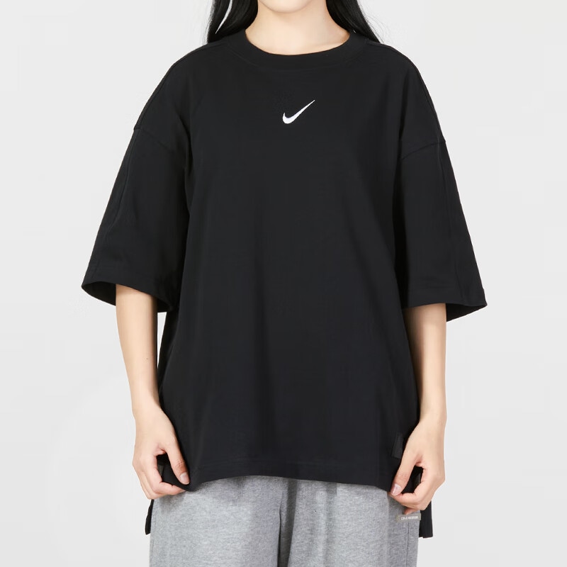 Nike Sportswear City Utility Logo T — фото 3