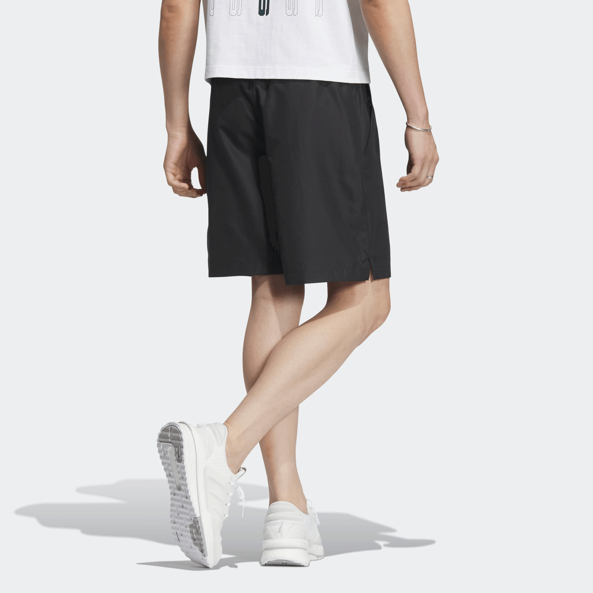 Adidas Tech Utility Woven Shorts Logo — фото 2