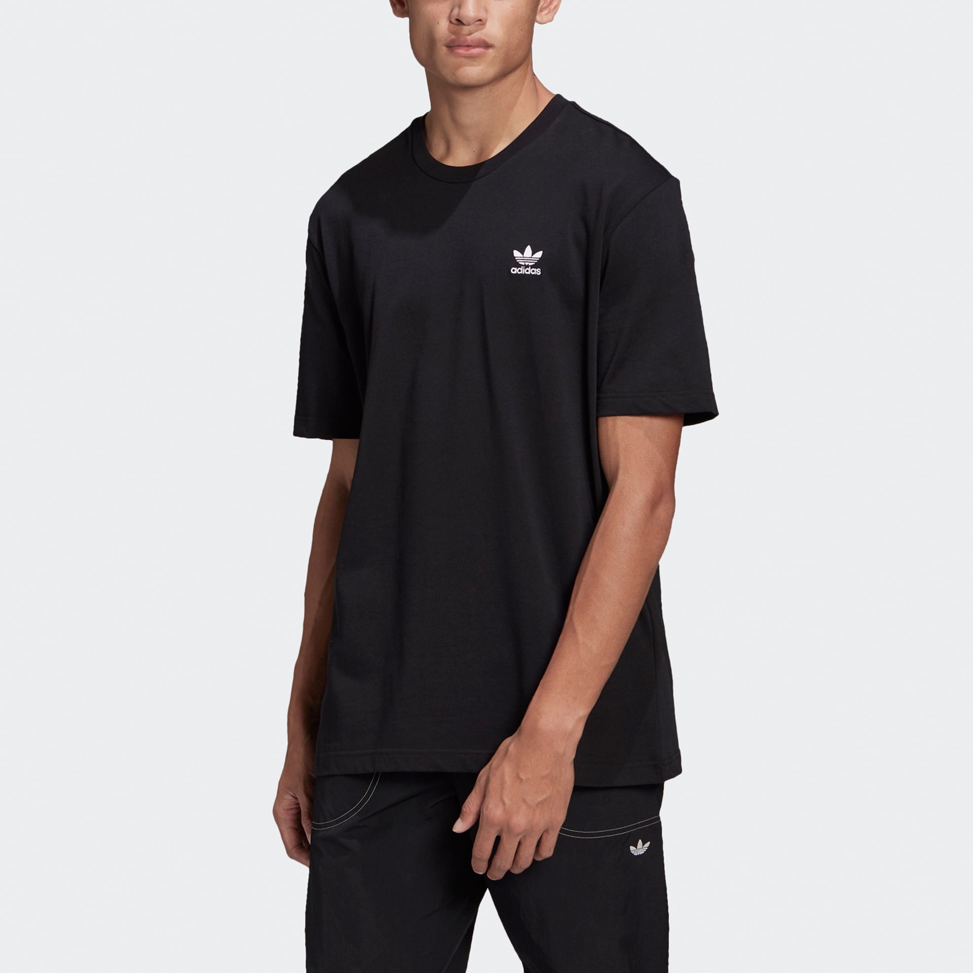 Adidas Originals B+F Trefoil Tee — фото 2
