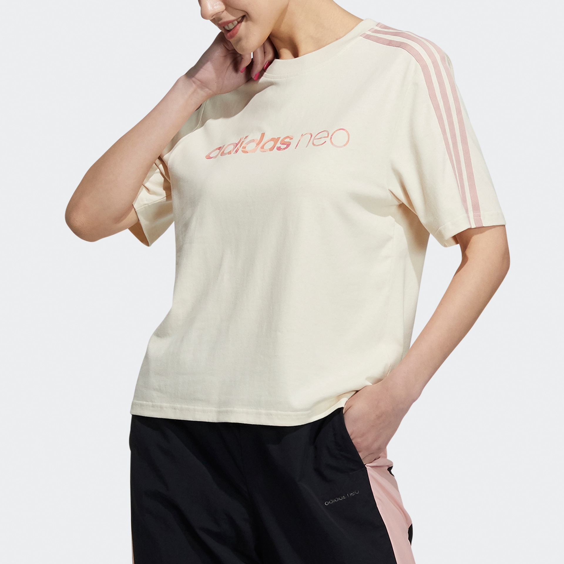 Adidas neo W Cg T1 Logo T — фото 1