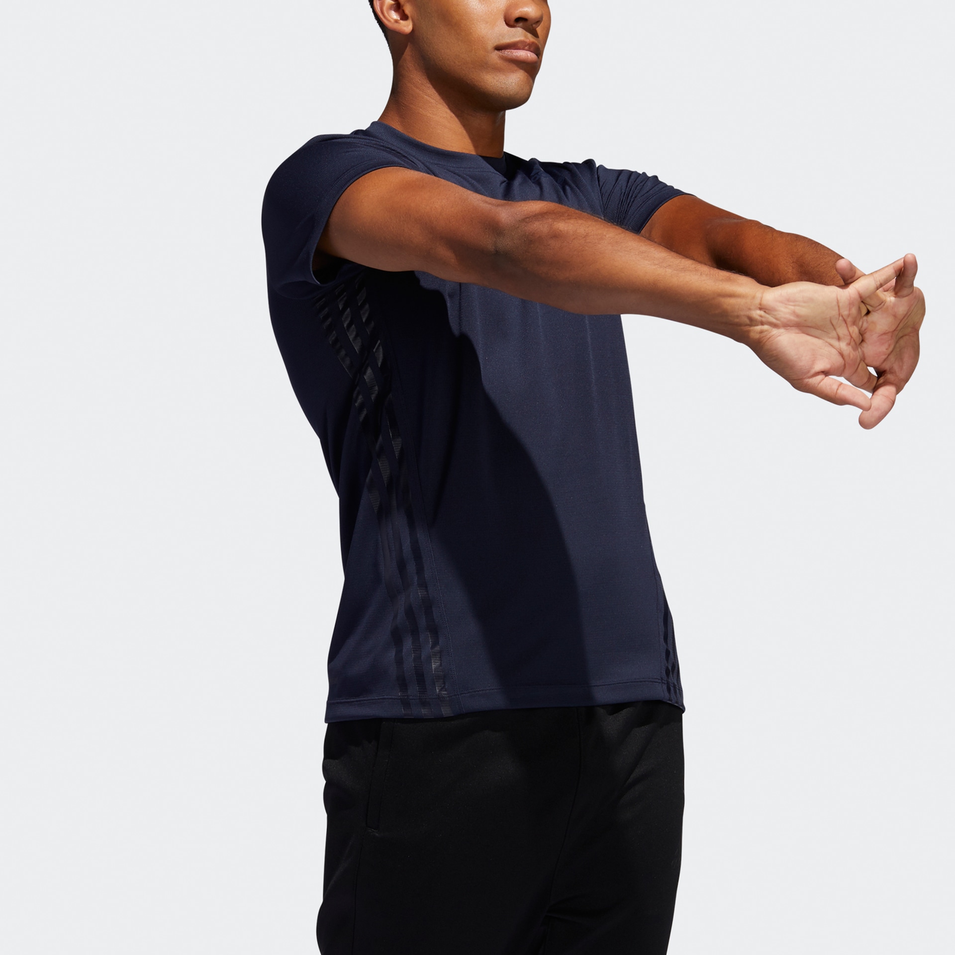 Adidas Aero 3s Tee LogoT — фото 4